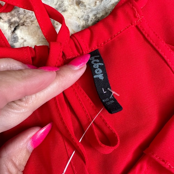 Bebop sz LG bright red romper cold shoulder like new shorts lightweight summer - Picture 5 of 5
